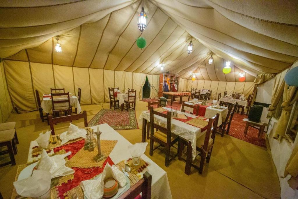 Luxury Desert Camp Merzuga Kültér fotó
